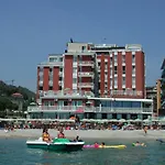 Aparthotel Stella Maris