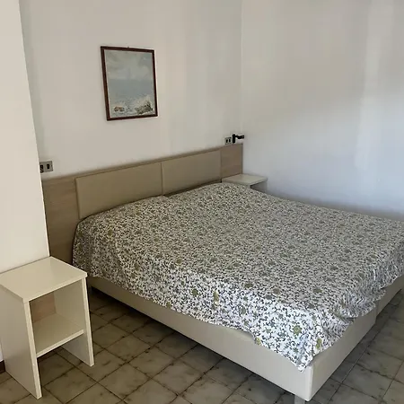 Apart-hotel Stella Maris 3*