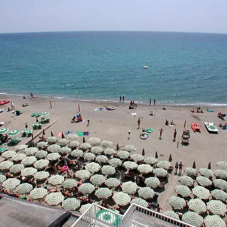 Apart-hotel Stella Maris Pietra Ligure