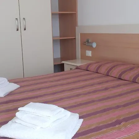 Stella Maris Lejlighedshotel Pietra Ligure