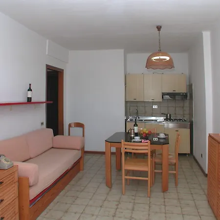 Stella Maris Aparthotel Pietra Ligure