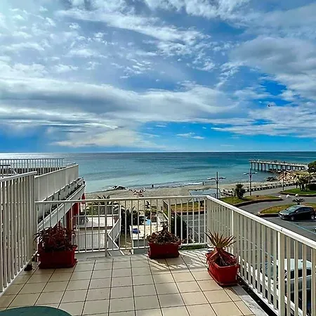 Stella Maris Apart Otel Pietra Ligure