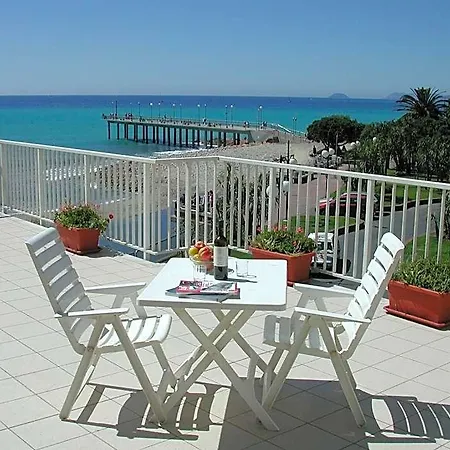 Stella Maris 3*
