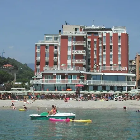 Stella Maris Apart Otel Pietra Ligure