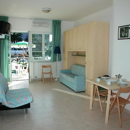 Stella Maris Apart Otel Pietra Ligure