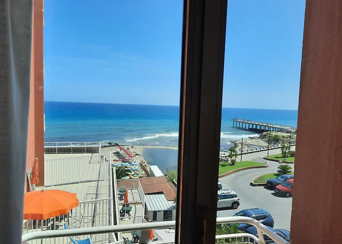 Stella Maris Apartahotel