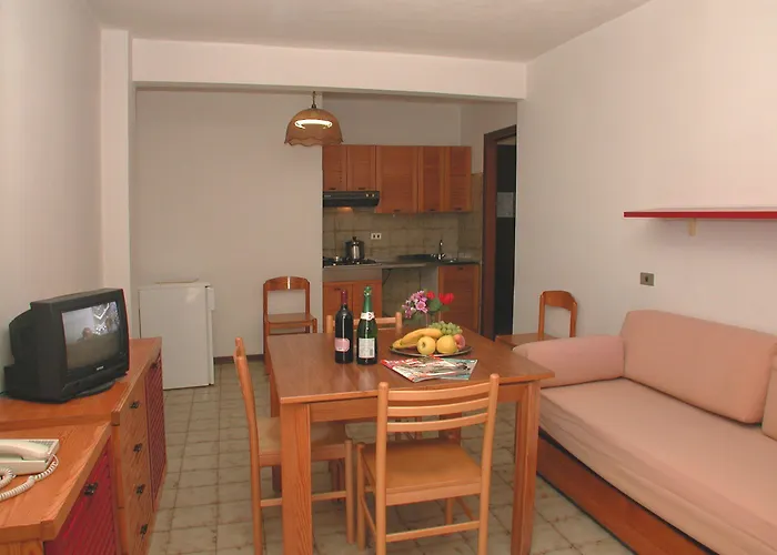 Stella Maris Apartahotel 3*