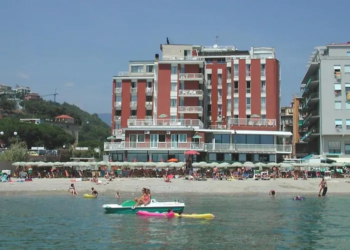 Stella Maris Apartahotel Pietra Ligure