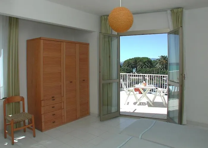 Apartahotel Stella Maris