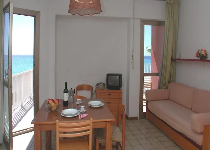 Stella Maris Apartahotel Pietra Ligure